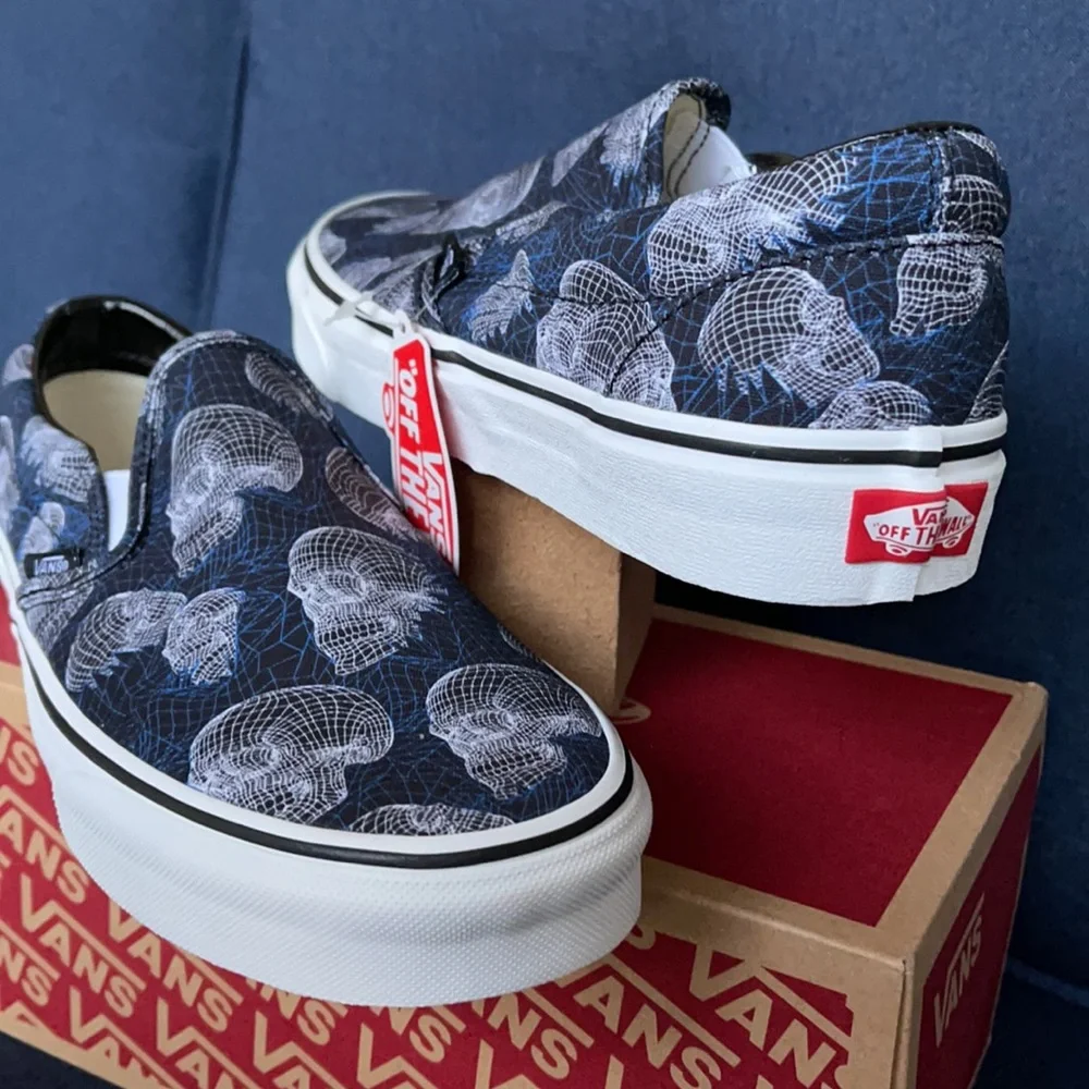 Vans Classic Slip-On Wireframe Skulls WMNS - Picture 10 of 16